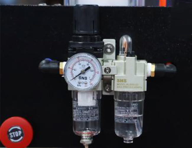 EVO-F6040-2 Pressa di calore pneumatica a doppia stazione
