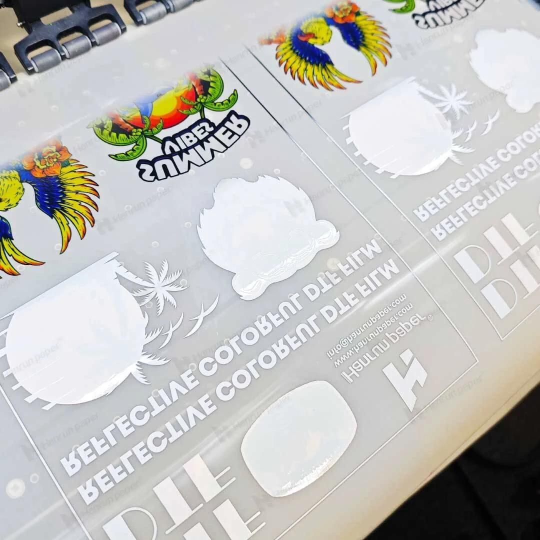 Pellicola DTF riflettente colorata