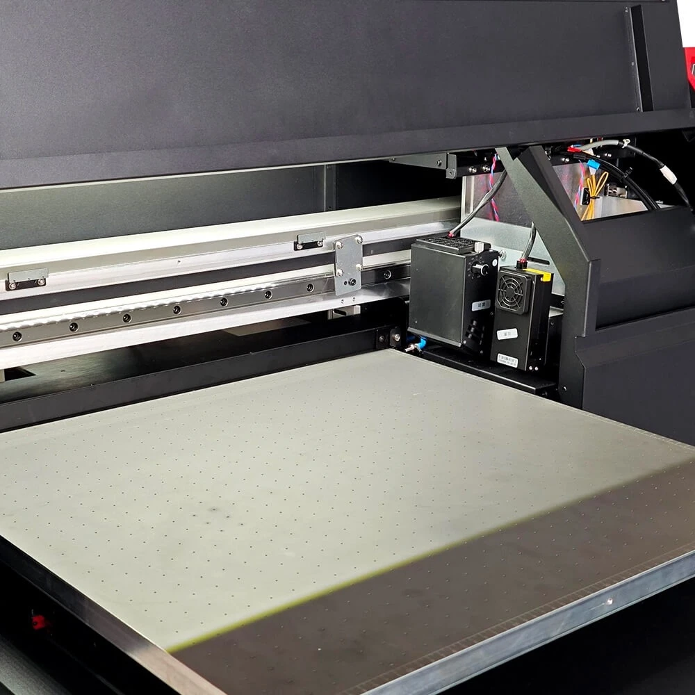 Stampante flatbed multifunzione UV-H6090S