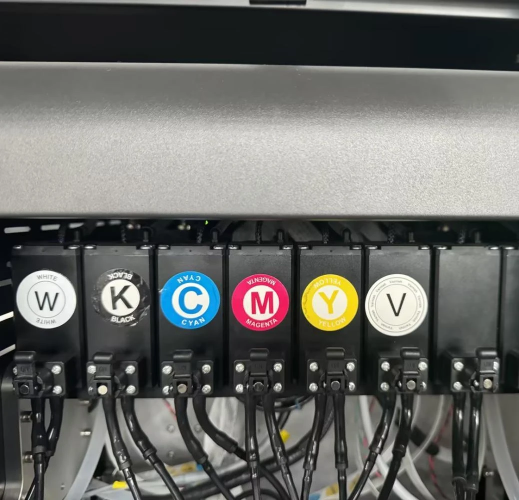 Stampante con sollevamento a piattaforma multifunzionale UV-H9060