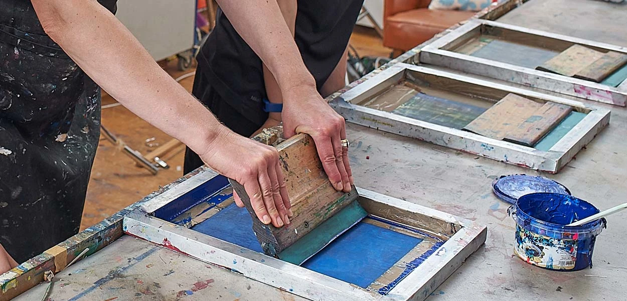 Quali sono le caratteristiche delle apparecchiature per la stampa tessile digitale