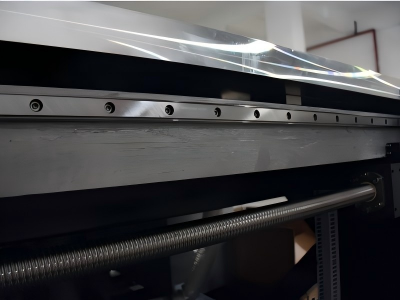 Stampante flatbed di grande formato UV-H2513